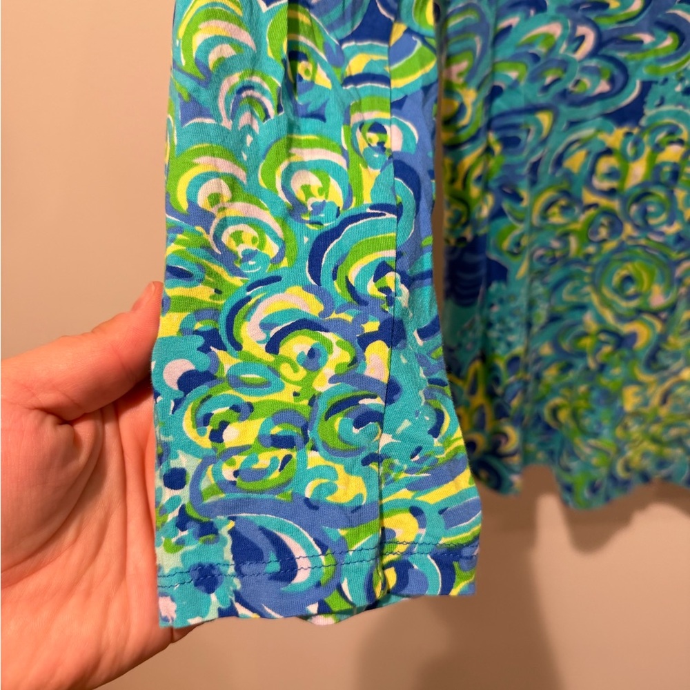 Lilly Pulitzer Palmetto Henley Sea Blue Lilly Lagoon V-Neck S - Picture 3 of 5